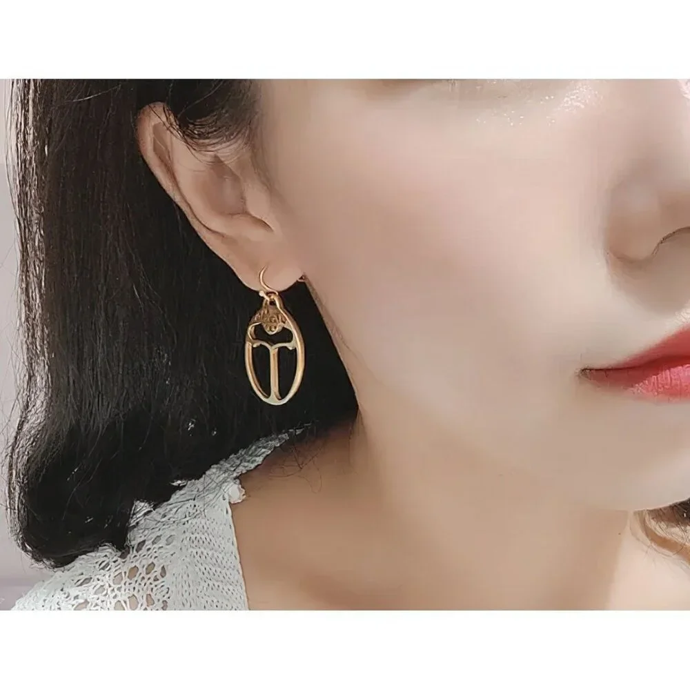 Tory Burch Big T Logo Earrings Gold OS
